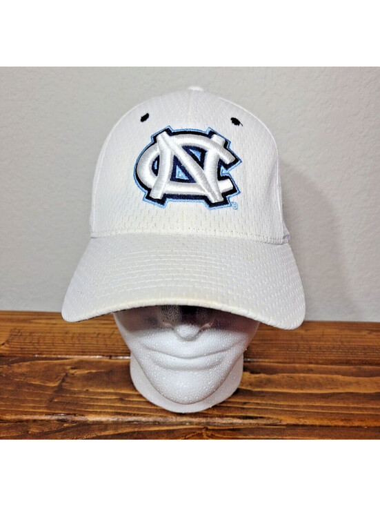 Zephyr Other - North Carolina Hat Cap Tar Heels Flex Fit Sz M/L Adult White NCAA Zephyr
